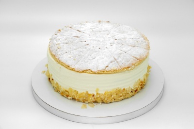 topfen-obers-torte1